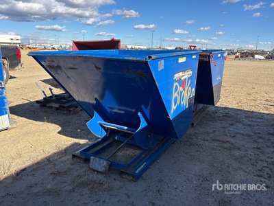 5 ft 4 in x 4 ft 8 in Self-Dumping Hopper