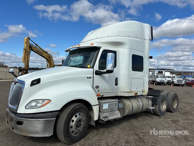 2019 International LT625 6x4 Cabeza Tractora Cabina Dormitorio