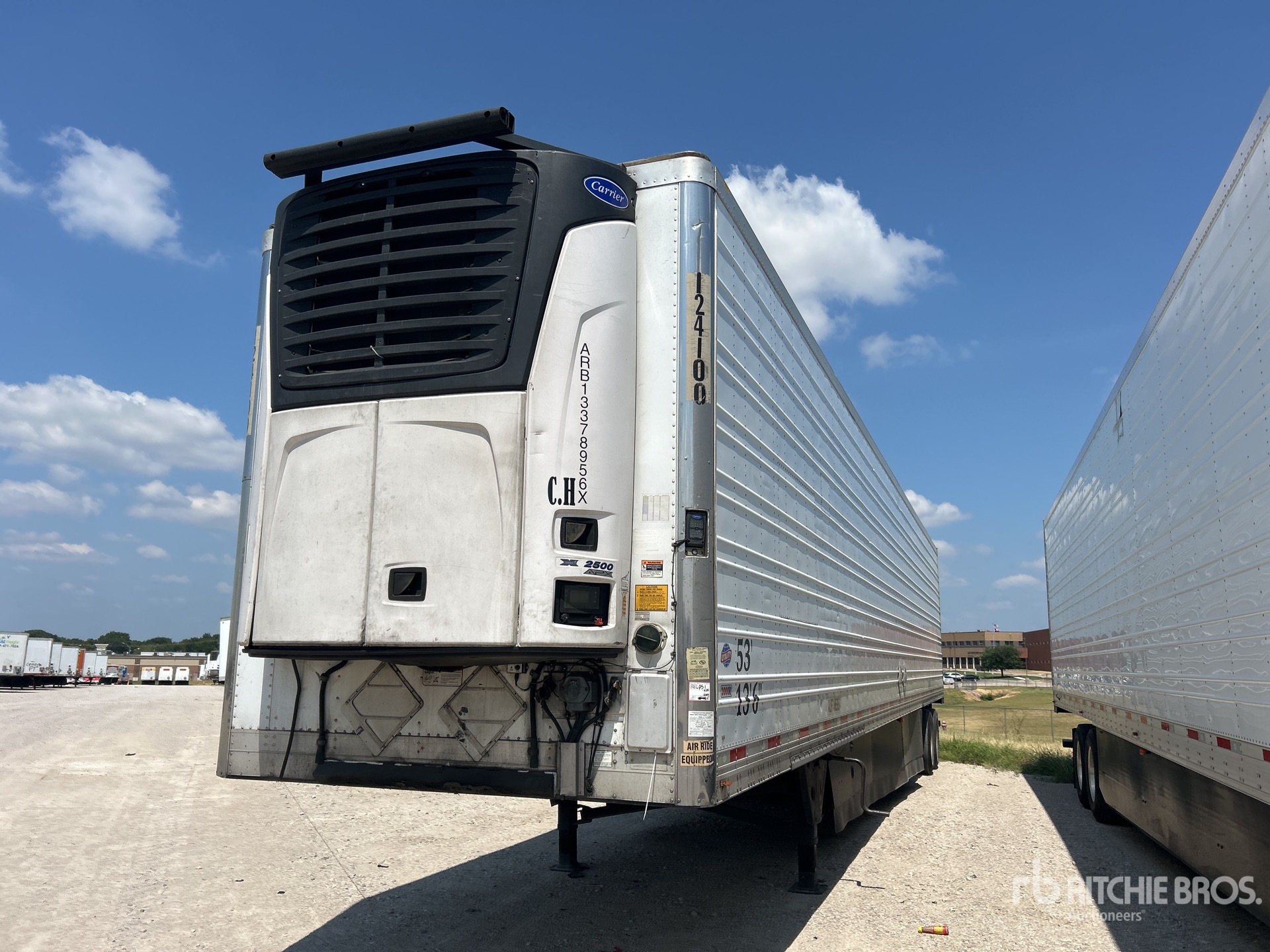 2014 Utility VS2RA 53 ft x 102 in T/A Refrigerated Trailer