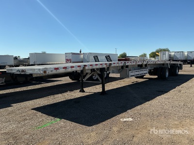 2011 Reitnouer 53 ft T/A Spread Axle مقطورة مسطحة