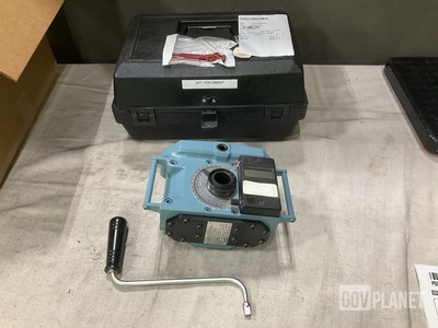 (2) Consolidated Devices DPT 1200 Torque Wrench Multipliers