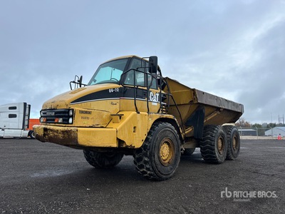 2006 Cat 725 を見 Articulated Dump Truck