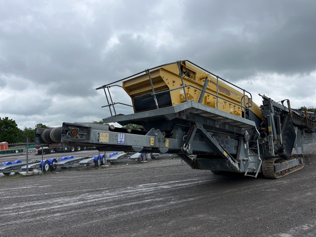 2019 Rubble Master SC5700M Screen