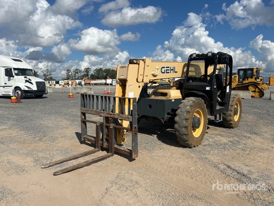 2017 Gehl RS8-42 Telehandler