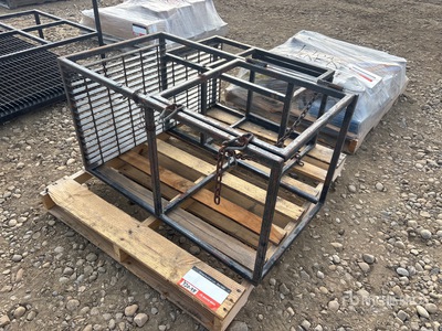 Quantity of (2) Truck Mounted Tank Storage Racks Accessori per autocarro