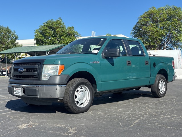 2014 Ford F-150 XL 4x2 Crew Cab Pickup 2014 Ford F-150 XL 4x2 Crew Cab Pickup