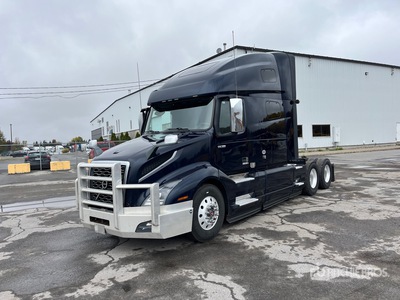 2020 Volvo VNL760 6x4 Sleeper Prime Mover
