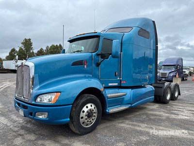 2011 Kenworth T660 6x4 T/A Sleeper Truck Tractor
