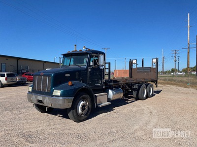 1998 Peterbilt 330 6x4 Pallet Truck