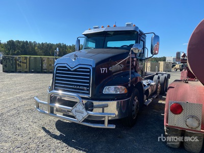 2012 Mack CXU613 Pinnacle 8x4 Cab and Chassis