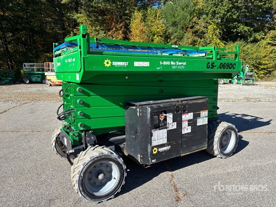 2016 Genie GS-4069 Electric Scissor Lift