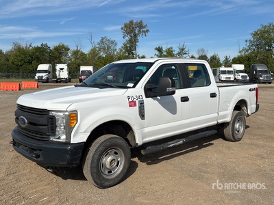 2017 Ford F-250 XL 4x4 Crew Cab Pickup