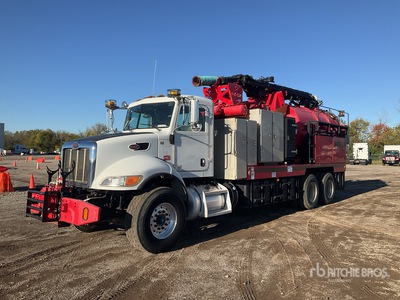 Vac-con 1FXPD4212MHE on 2014 Peterbilt 348 6x4 Combination Wash/ Camion-citerne à vide