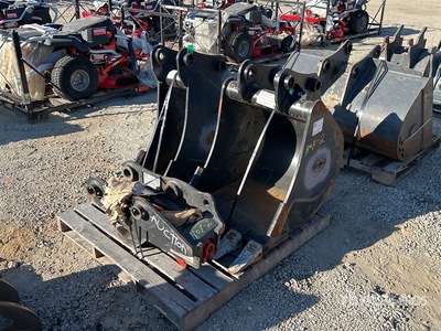 Quantity of (2) 12 in & 24 in Excavator Bucket - Fits Takeuchi TB290