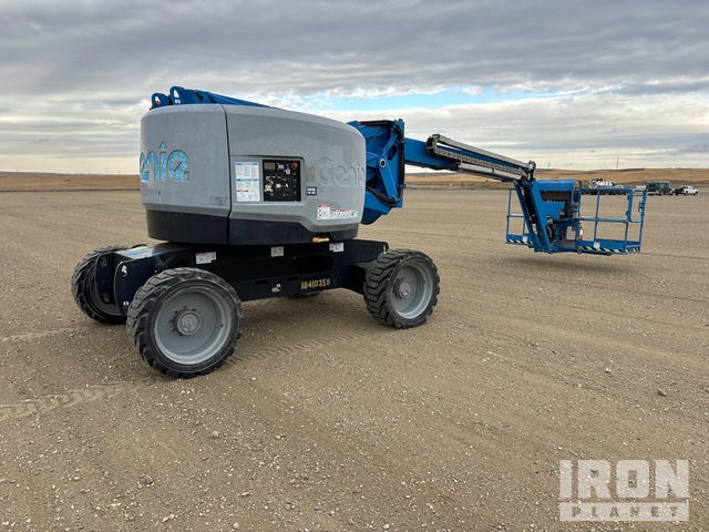 ELEVADOR ARTICULADO 2015 GENIE 4WD Z6240J