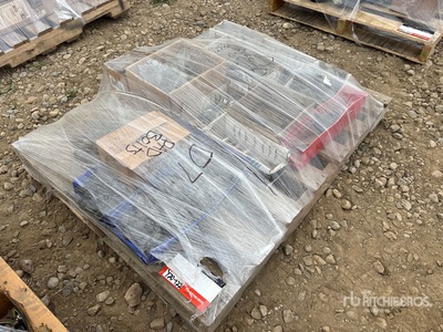 Quantity of Pad Bolts - Fits D7 And D8