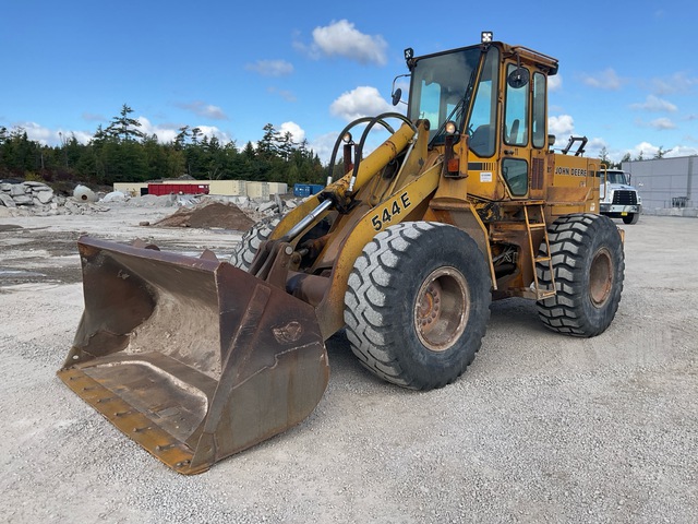 1989 John Deere 544E Wheel Loader
