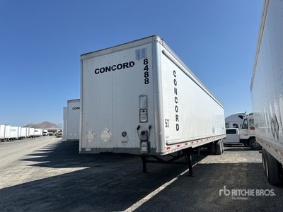 2014 Vanguard National 53 ft x 102 in T/A مقطورة فان