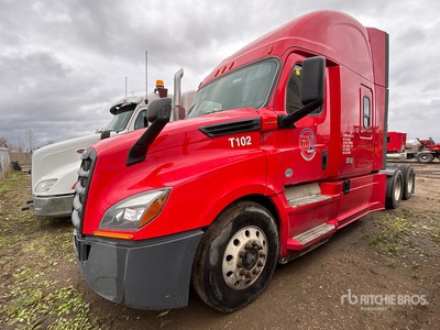 2020 Freightliner Cascadia 126 6x4 3- Achs Sattelzugmaschine mit Schlafkabine (Inoperable)