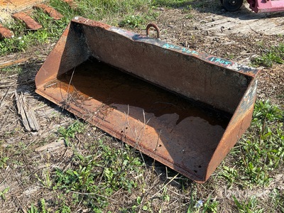Ditch Witch SK900 45 in General Purpose Skid Steer Bucket