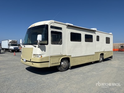 2000 Freightliner Georgie Boy XCS Motor Home
