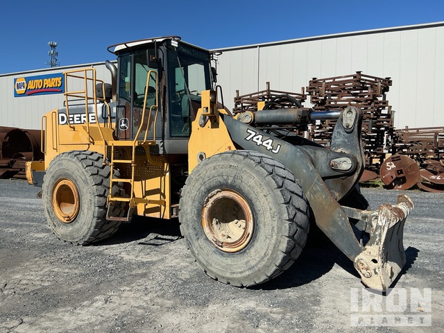 CARGADOR FRONTAL 2005 JOHN DEERE 744J