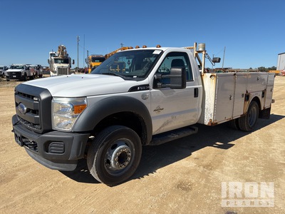 2016 Ford F-450 XL 4x2 Utility Truck