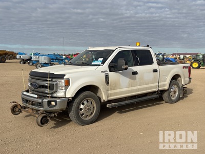 2020 Ford F-250 XLT 4x4 Crew Cab Pickup