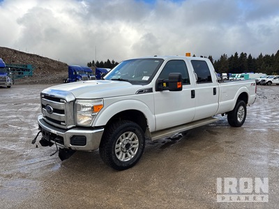 2016 FORD F350 XLT 4x4 Crew Cab Pickup