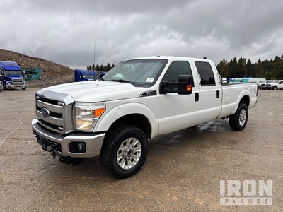 2016 FORD F350 XLT 4x4 Crew Cab Pickup