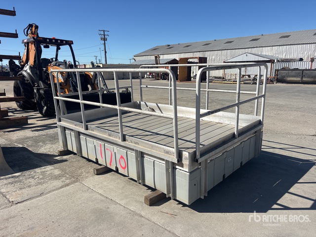 HCI Docks Floating Work Platform | Ritchie Bros. Auctioneers