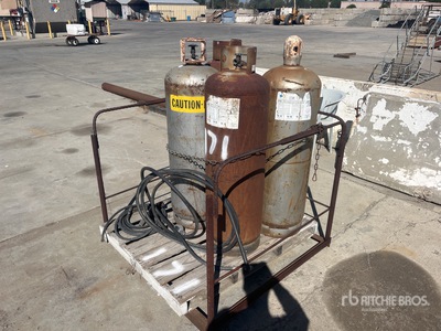 Quantity of (4) Large Upright Propane Tanque