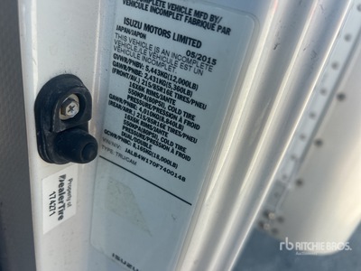 2015 Isuzu NPR Van Truck