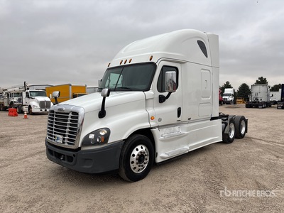 2016 Freightliner Cascadia 125 6x4 T/A Sleeper Truck Tractor