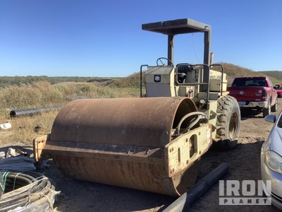 Ingersoll SD100D-B Smooth Drum Compactor