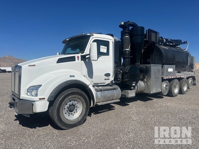 2022 Vactor 23-02R-21452 on 2023 Kenworth T880 6x4 Vacuum Excavator Truck