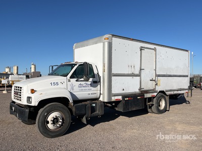 2002 GMC C7500 4x2 Autocarro furgonato