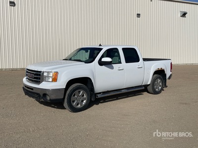 2012 GMC Sierra 1500 4x4 Crew Cab Pickup