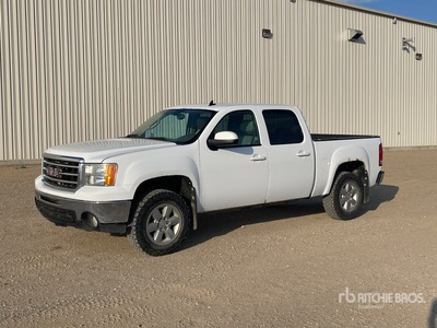 2012 GMC Sierra 1500 4x4 Crew Cab Pickup