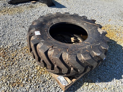 Maxam MS901 Backhoe tire 18.4-26