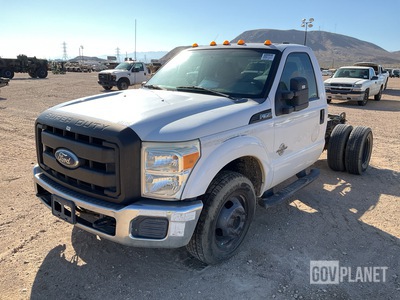 2011 Ford F-350 Super Duty XL Cab and Chassis