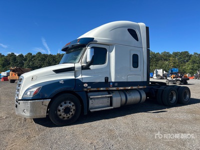 2020 Freightliner Cascadia 126 6x4 T/A Sleeper Truck Tractor