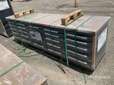 StanForge WB25D 10 ft 25-Drawer Workbench (Unused)