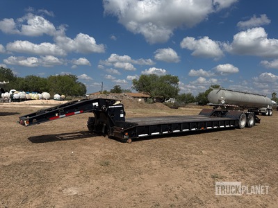 1980 Trail King TK70HGD-462 T/A Removable Gooseneck Lowboy Trailer