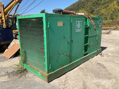 ICE 595G Hydraulic Power Unit w/ 44B Pile Driver and Extractor