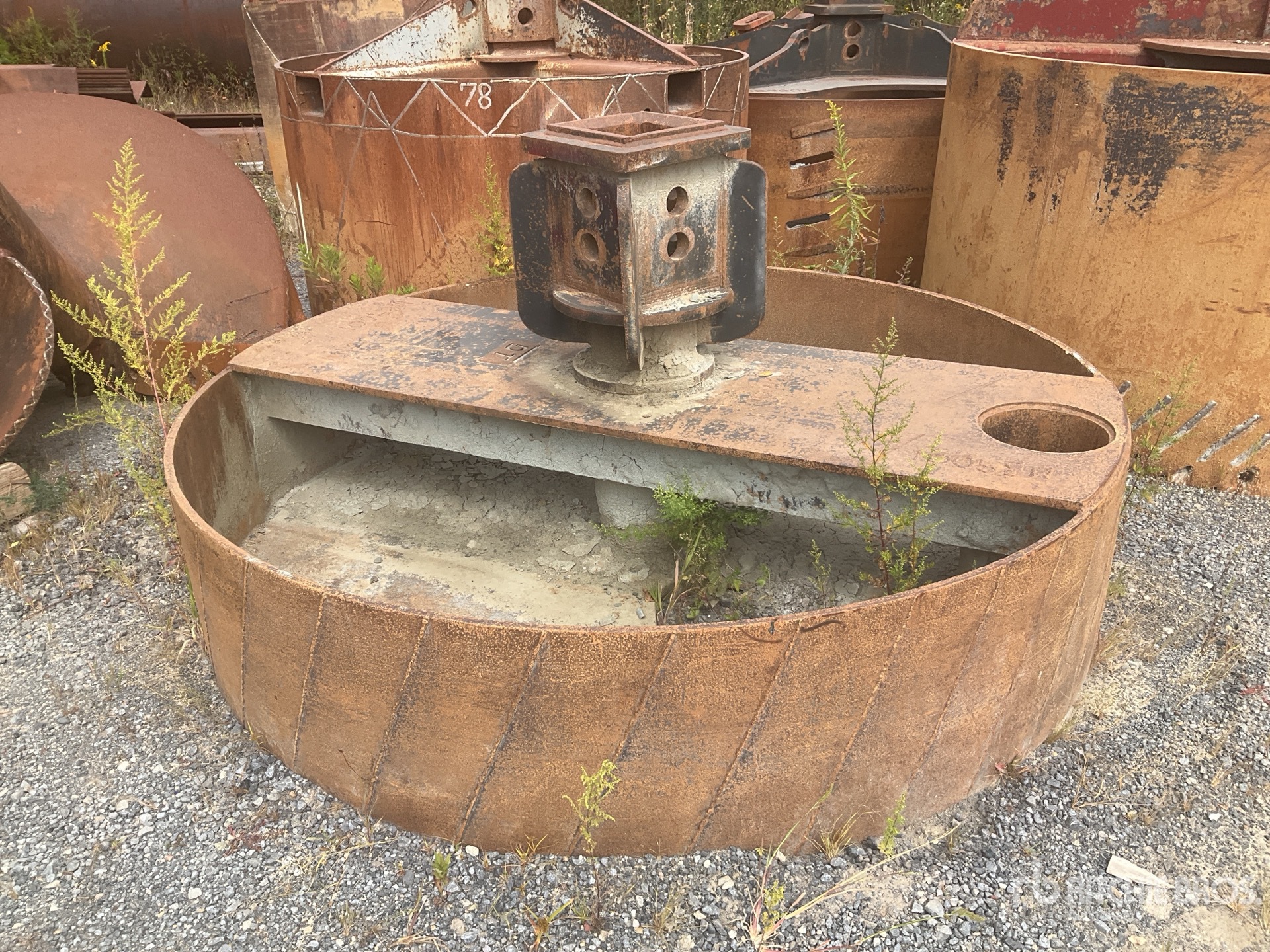 90 in Muck Bucket - Fits Foundation Drill