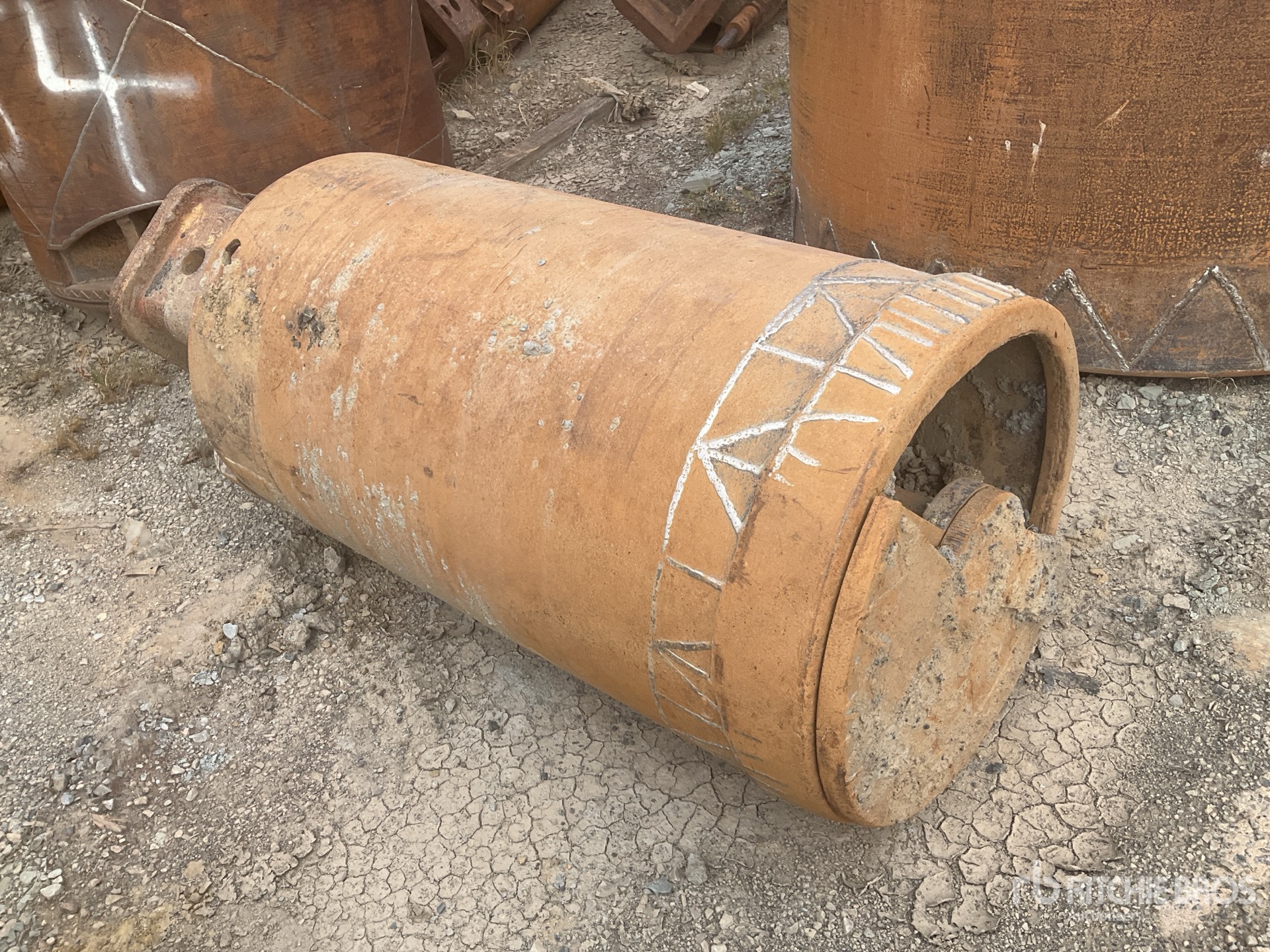 30 in Muck Bucket - Fits Directional Drill