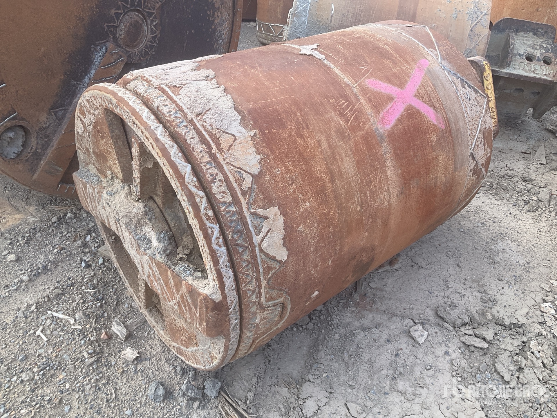 36 in Muck Bucket - Fits Foundation Drill