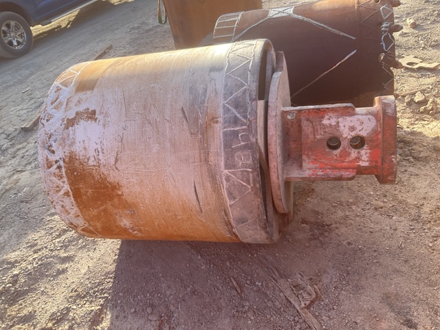 42 in Muck Bucket - Fits Foundation Drill