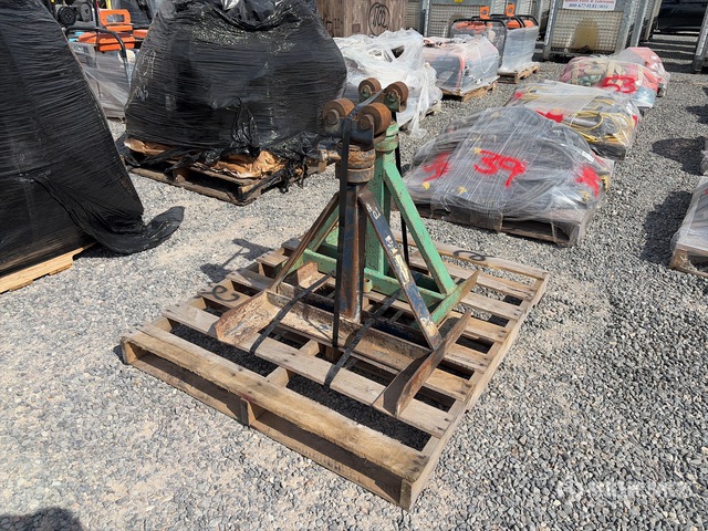 Greenlee 656 Reel Stand | Ritchie Bros. Auctioneers
